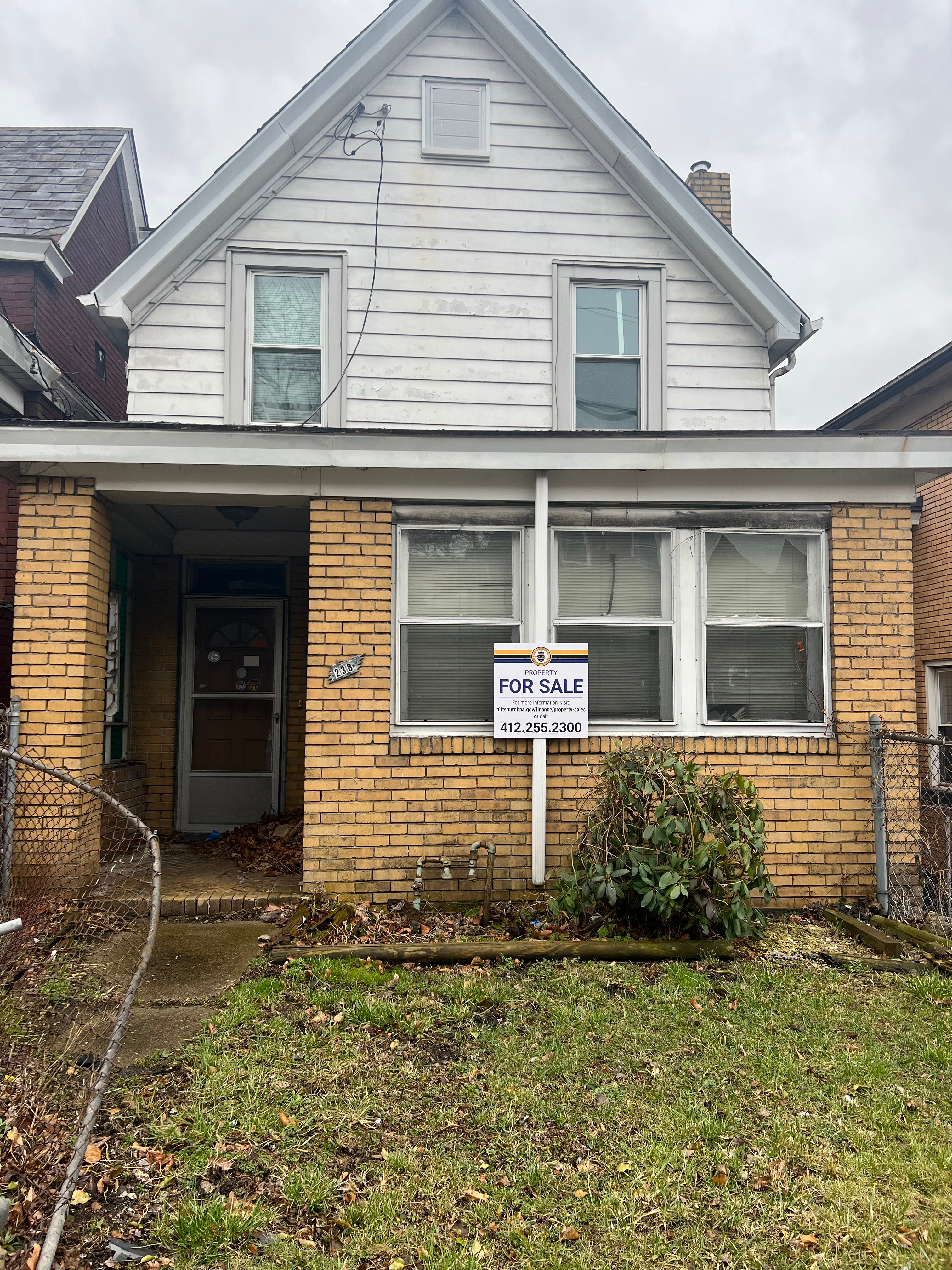 238 Bausman St